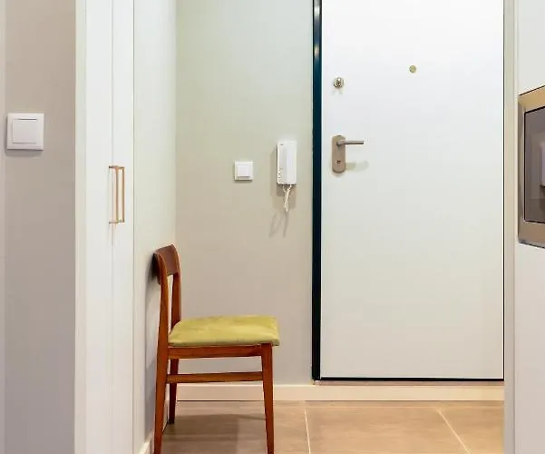 Charming In Apartament Lizbona